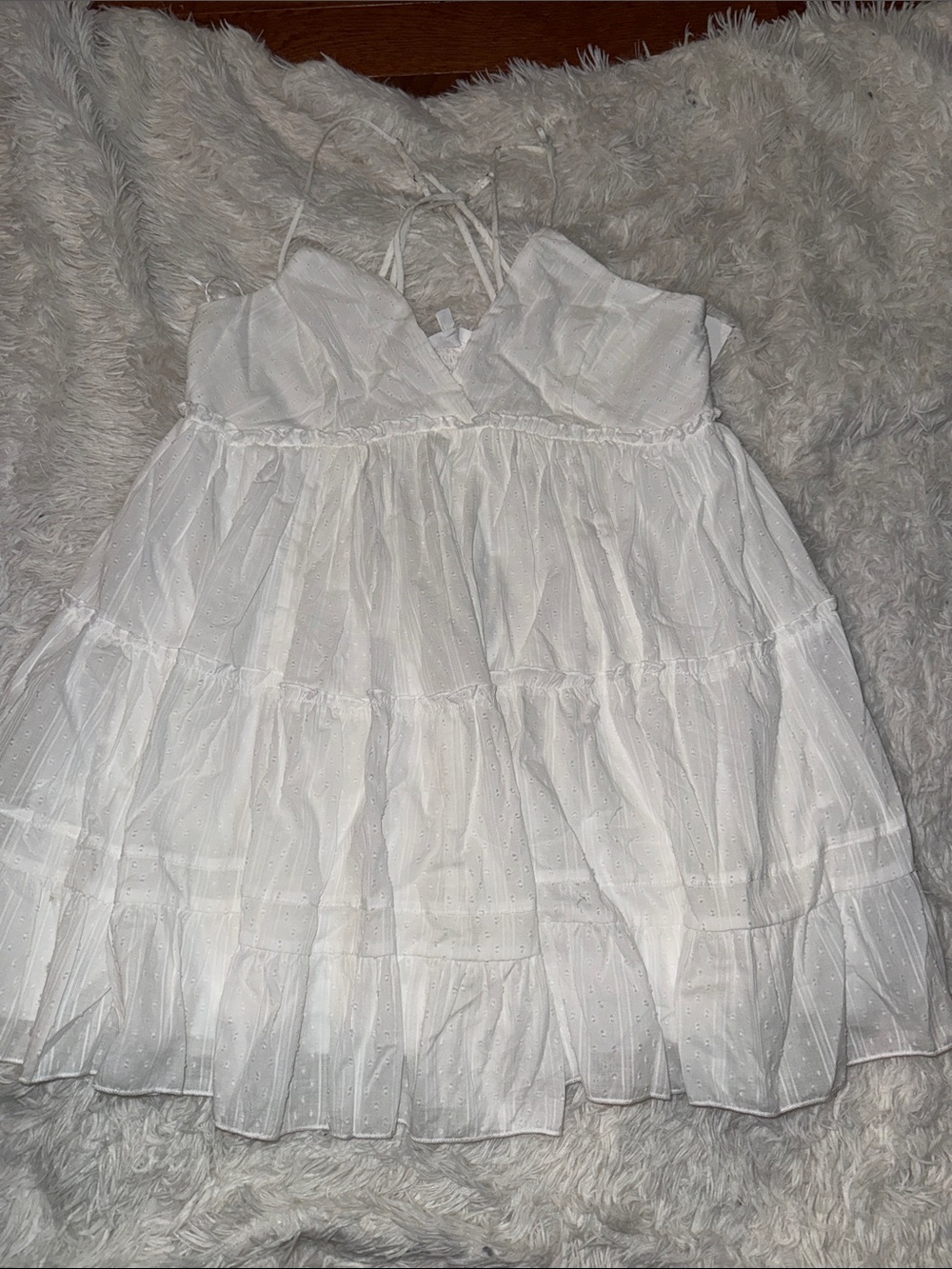 White Tiered Eyelet Spaghetti-Strap long shirt XL